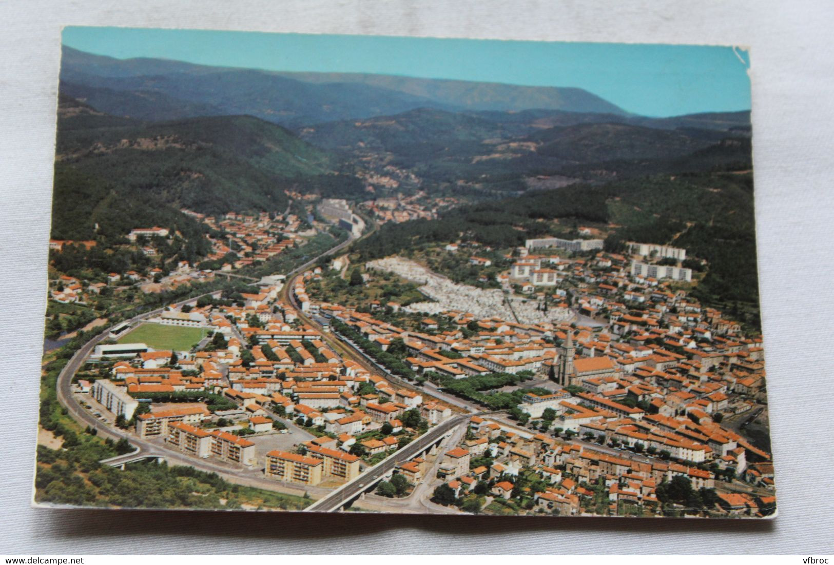 Cpm 1988, La Grand Combe, Vue Par Avion Sur La Ville, Gard 30 - La Grand-Combe