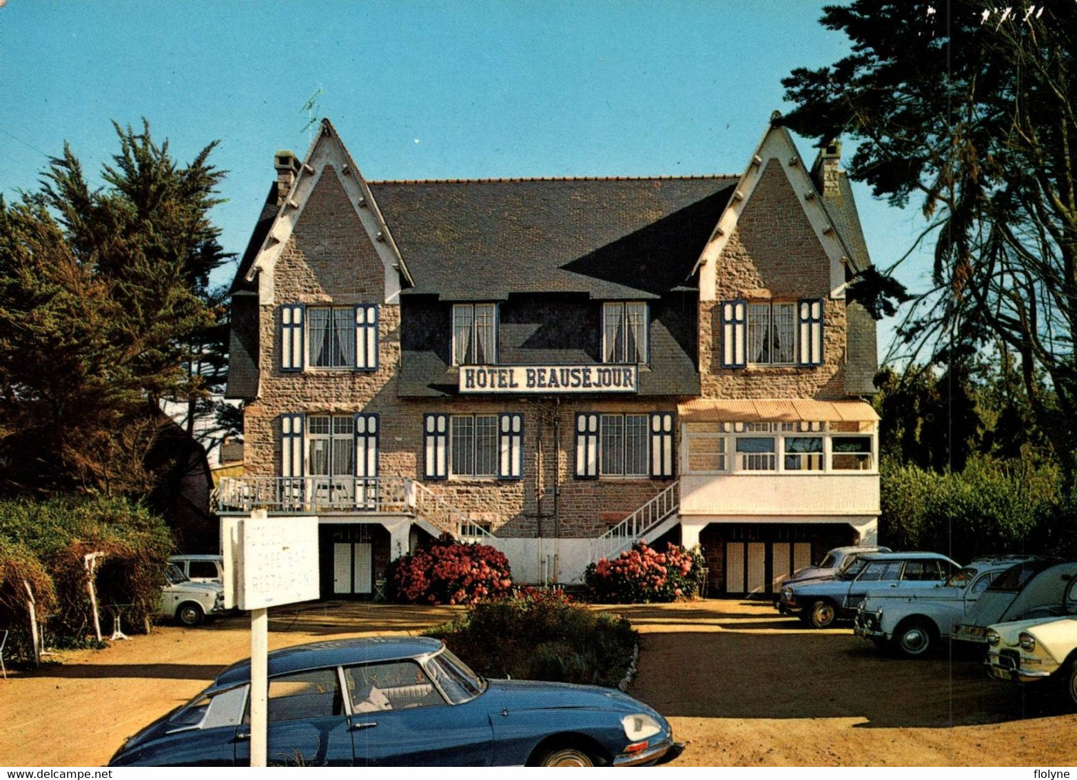 Erquy - Hôtel BEAUSEJOUR - CITROËN DS Voiture Ancienne Auto - Erquy
