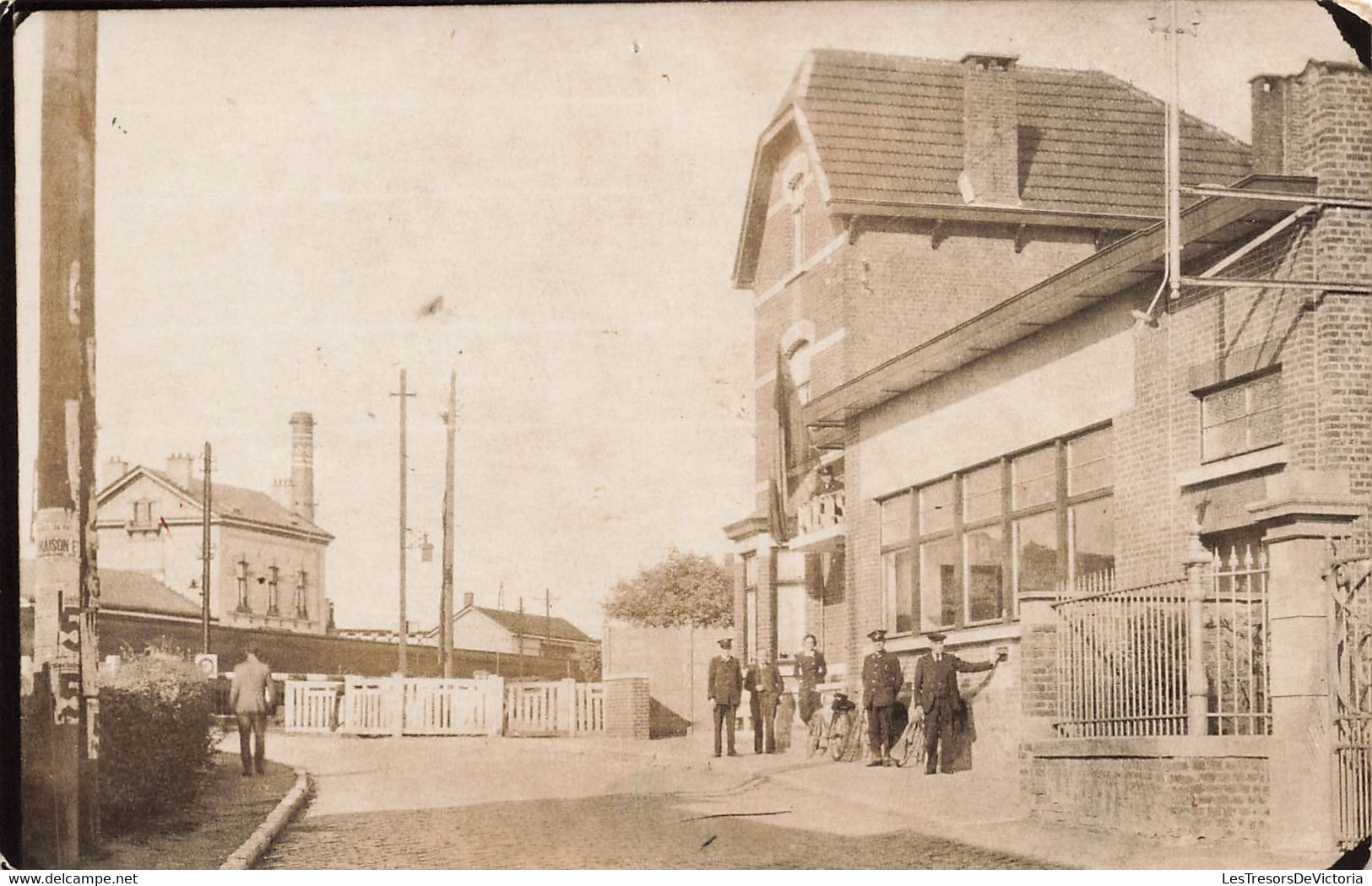 CPA - Belgique - Bierset - Carte Photo - La Gare - Animé - Vélo - Grace-Hollogne