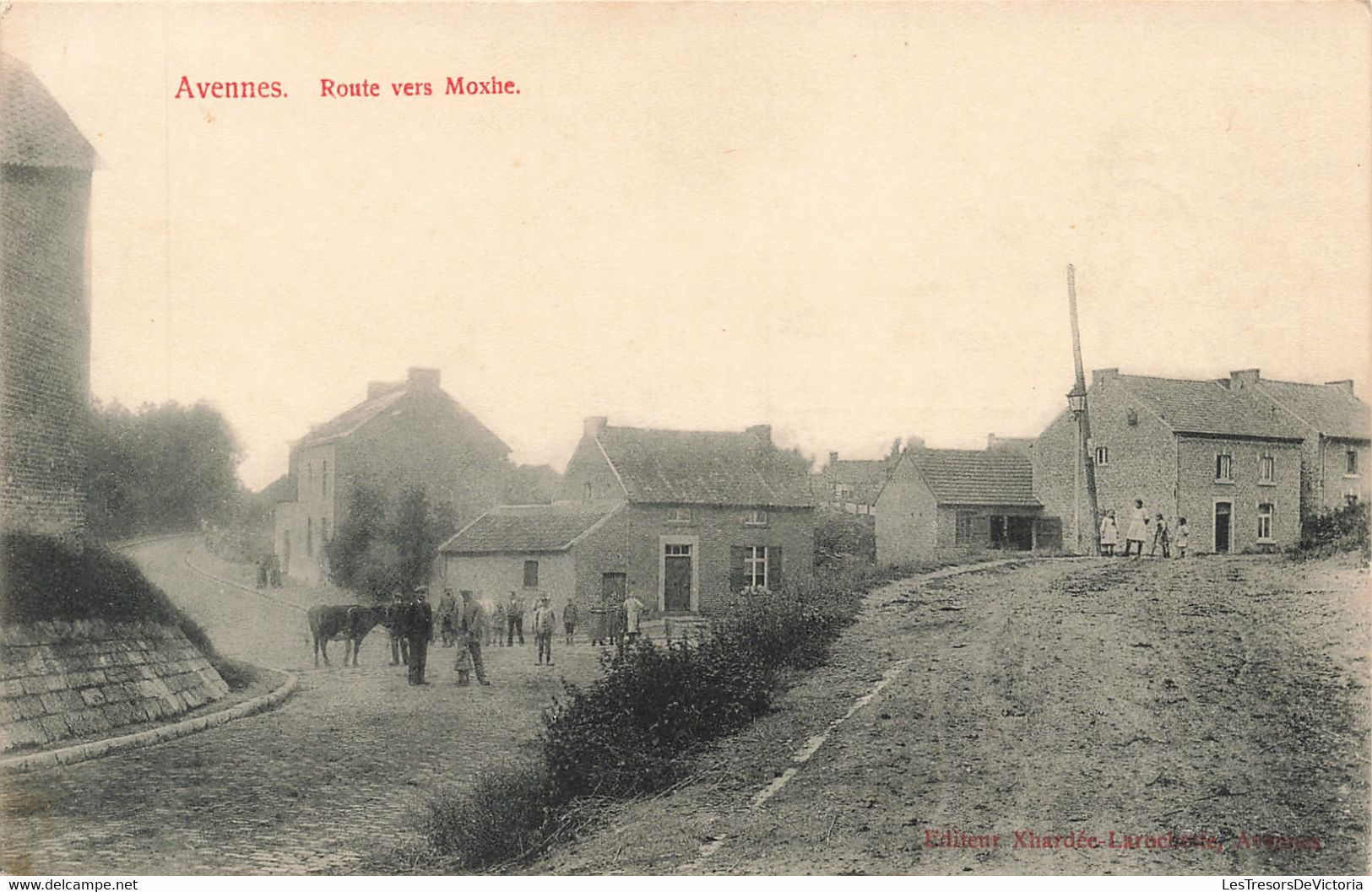 CPA - Belgique - Avennes - Route Vers Moxhe - Edit. Xhardée Larochette - Animé - Vache - Carte Publicité - Braives