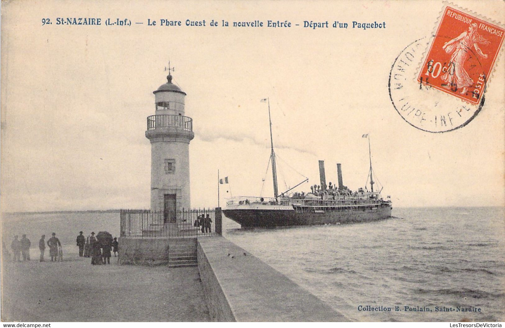 CPA - France - 44 - SAINT NAZAIRE - Le Phare Ouest De La Nouvelle Entrée - Collection Poulain - Saint Nazaire