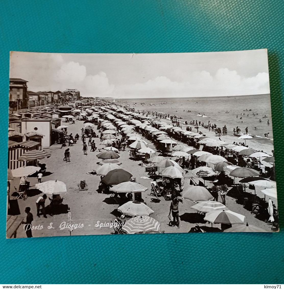 Cartolina Porto S. Giorgio - Spiaggia. Viaggiata 1966 - Fermo