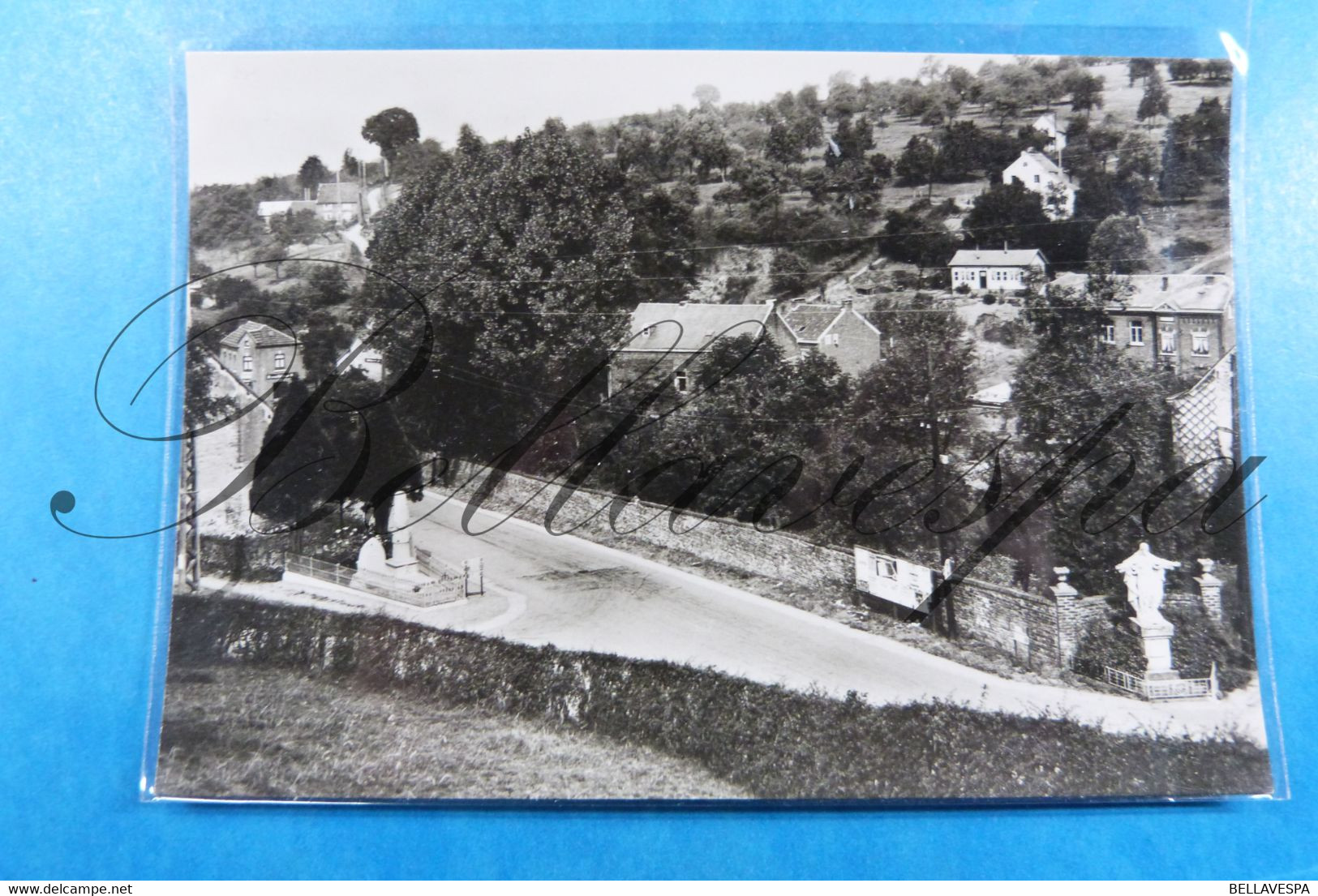 Bolland, Panorama Du Village -Sacré-Coeurm Mission 1929 &  Monument Aux Morts 14-18 & 40-45 - Herve