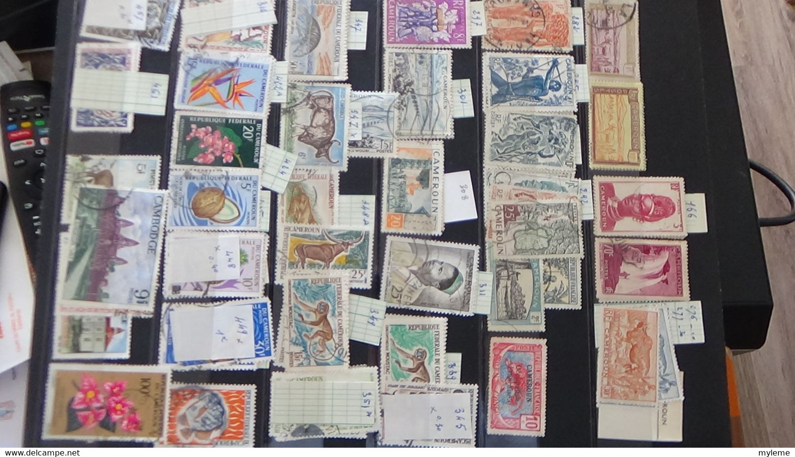 AN72 Collection de timbres oblitérés de divers pays + Comores N° 104A ** cote 150 euros  A saisir !!!