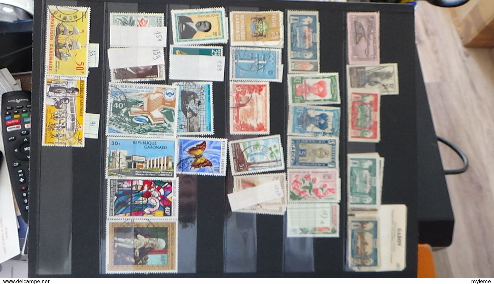 AN72 Collection de timbres oblitérés de divers pays + Comores N° 104A ** cote 150 euros  A saisir !!!