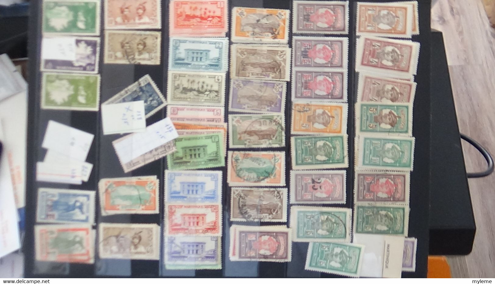 AN72 Collection de timbres oblitérés de divers pays + Comores N° 104A ** cote 150 euros  A saisir !!!