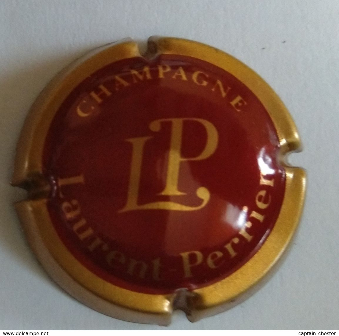 Plaque De Muselet De Champagne " LAURENT PERRIER - BORDEAU ET OR " - Laurent-Perrier