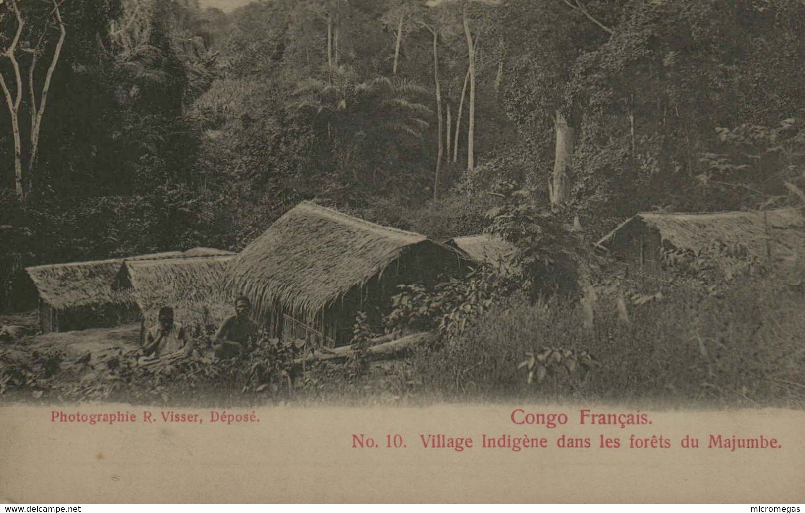 Congo Français - Village Indigène Dans Les Forêts Du Majumbe - Congo Français