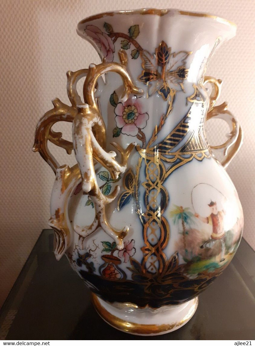 Vase En Porcelaine De Bayeux. Période Gosse ( 1849-1877). - Vasi
