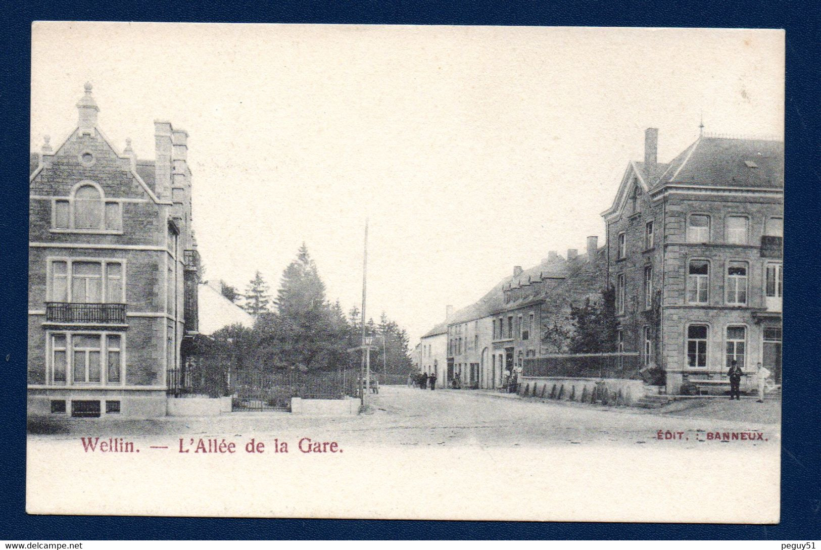 Wellin. L ' Allée De La Gare. Ca 1900 - Wellin