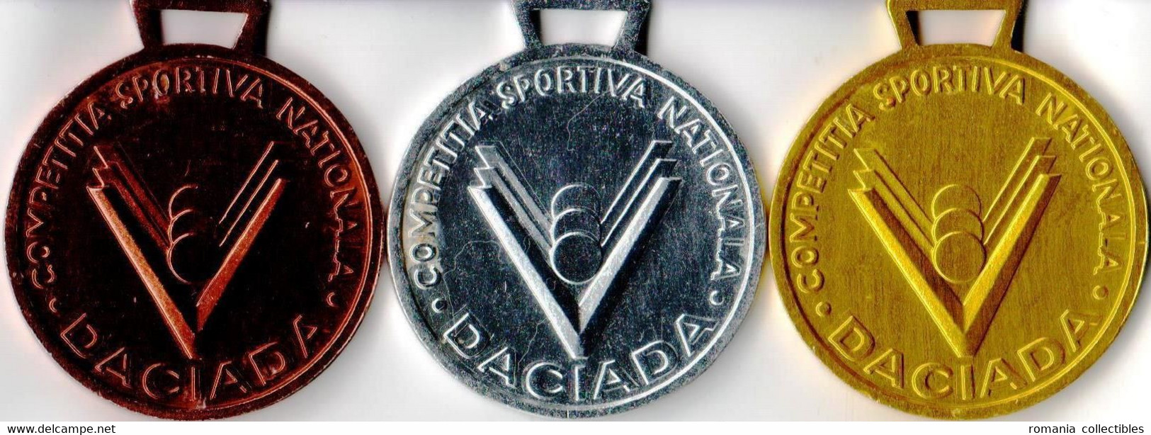 Romania, 1980's, Lot Of 3 Vintage Medals - Communist Propaganda Sport Contest - Daciada, RSR - Sonstige & Ohne Zuordnung