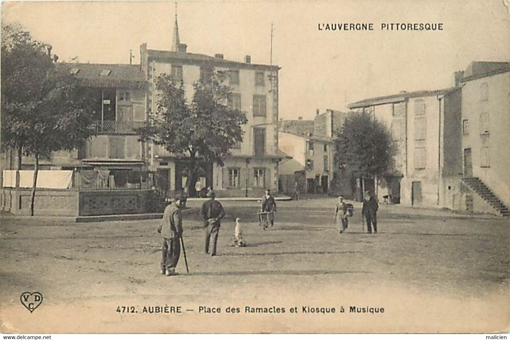 - Puy De Dôme -ref-B719- Aubière - Place Des Ramacles Et Kiosque à Musique - - Aubiere