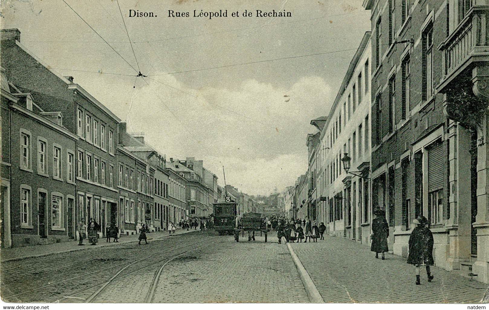 DISON, Rue Léopold Et De Rechain, Belle Animation Avec TRAM Et Attelage - Dison