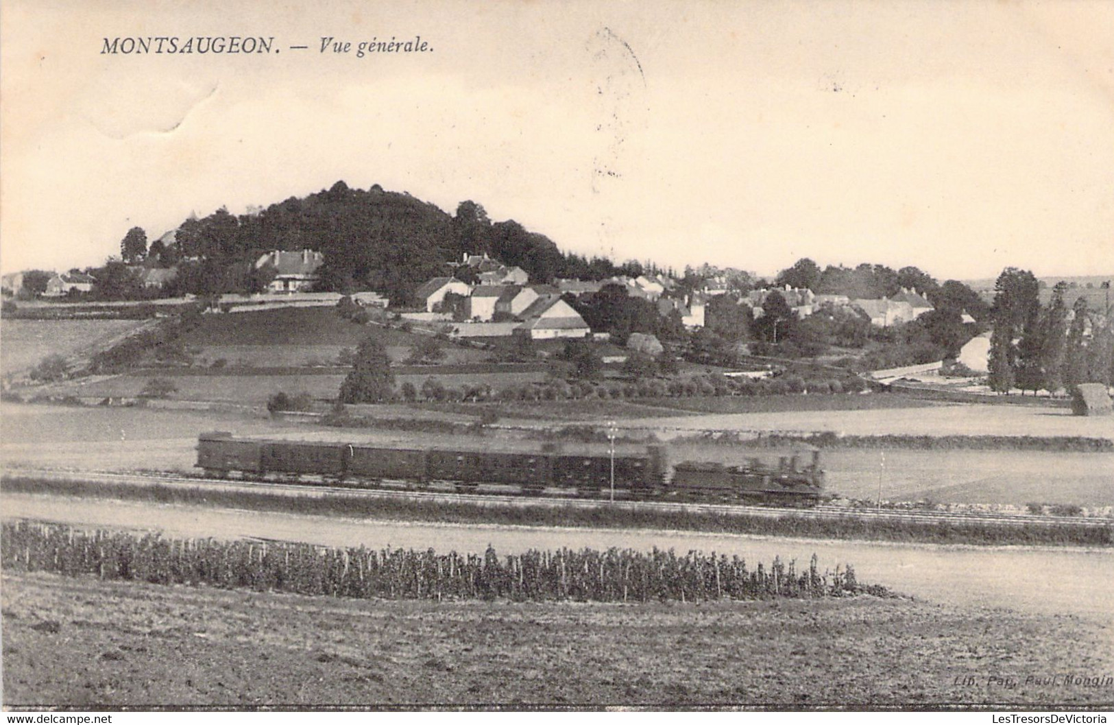 CP FRANCE - 52 - MONTSAUGEON - Vue Générale - Train En Circulation - Other & Unclassified