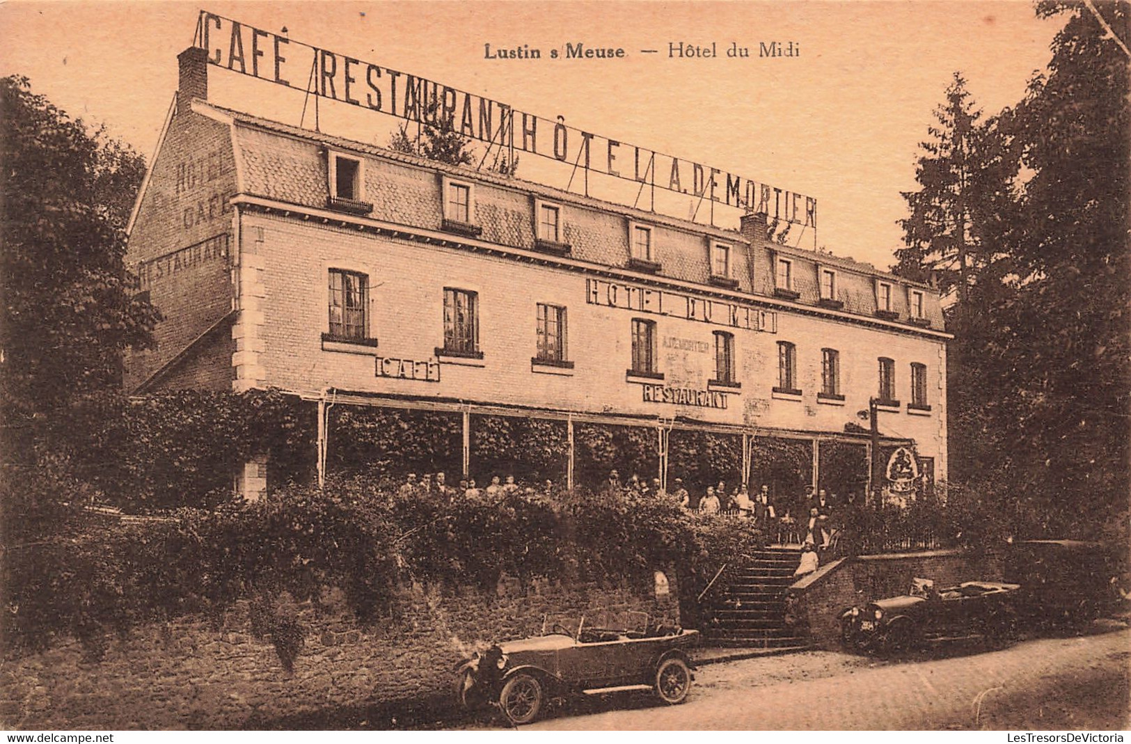 CPA - Belgique - Lustin Sur Meuse - Hôtel Du Midi - Edit. Belge - Animé - Automobile - A. Demortier - Profondeville