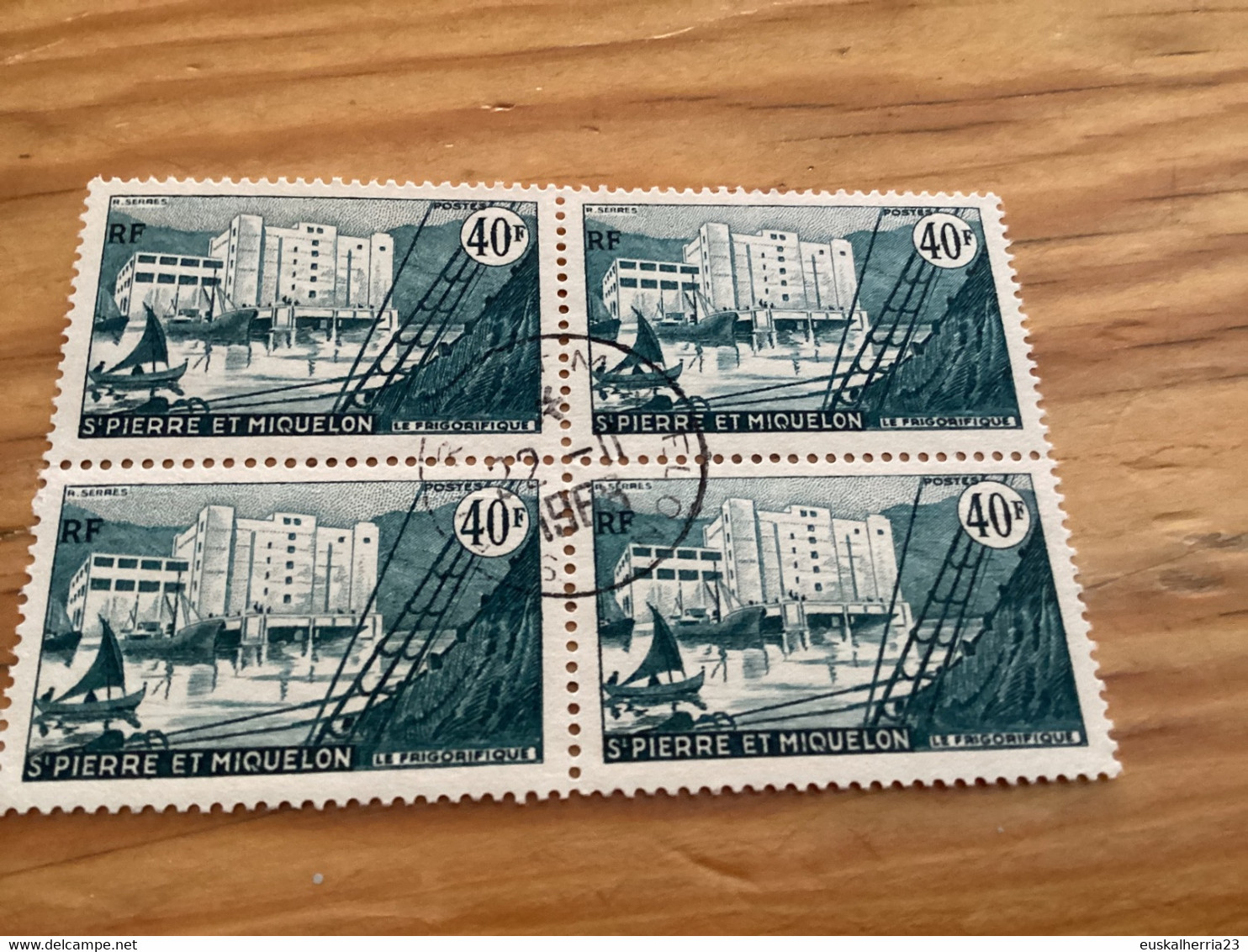 Bloc De 4 TimbresNo 351 Oblitéré Saint Pierre Et Miquelon B - Used Stamps