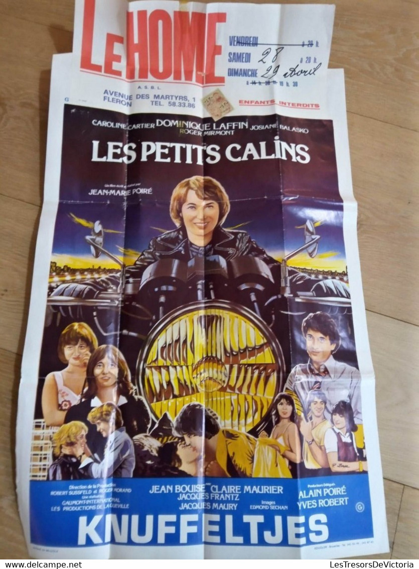 Lot De Quatre Affiches De Cinéma - Le Mille Pattes Fait Des Claquettes - Le Pion - Girls - Les Petis Calins - Affiches