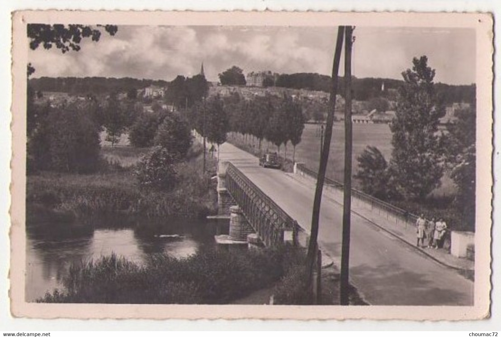 (72) 647, Montfort Le Rotrou, Dolbeau 7677, Le Pont Sur L'Huisne Et Vue D'Ensemble - Montfort Le Gesnois