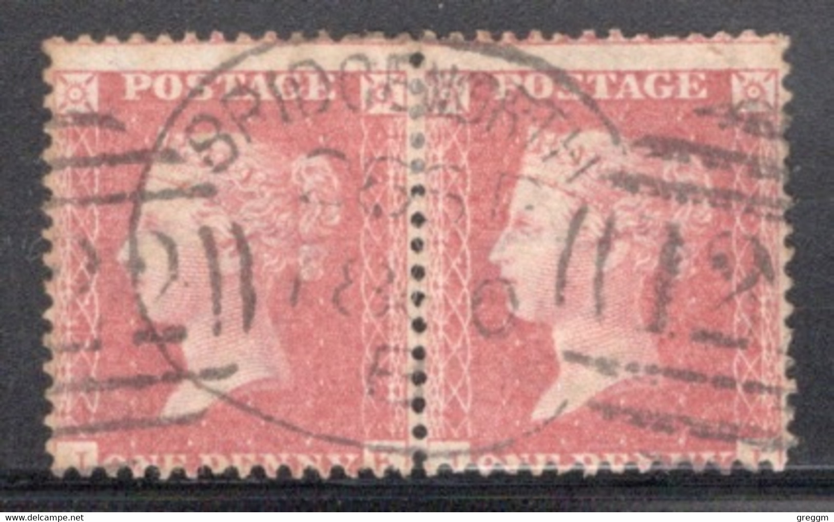 GB Queen Victoria 1861 Pair Of One Penny Reds S.G.No 42 In Fine Used Condition. - Used Stamps