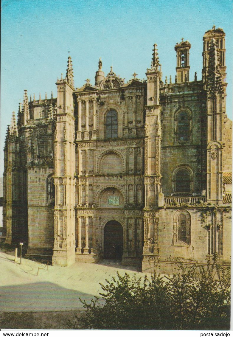 (U98) PLASENCIA. FACHADA PRINCIPAL DE LA CATEDRAL - Cáceres