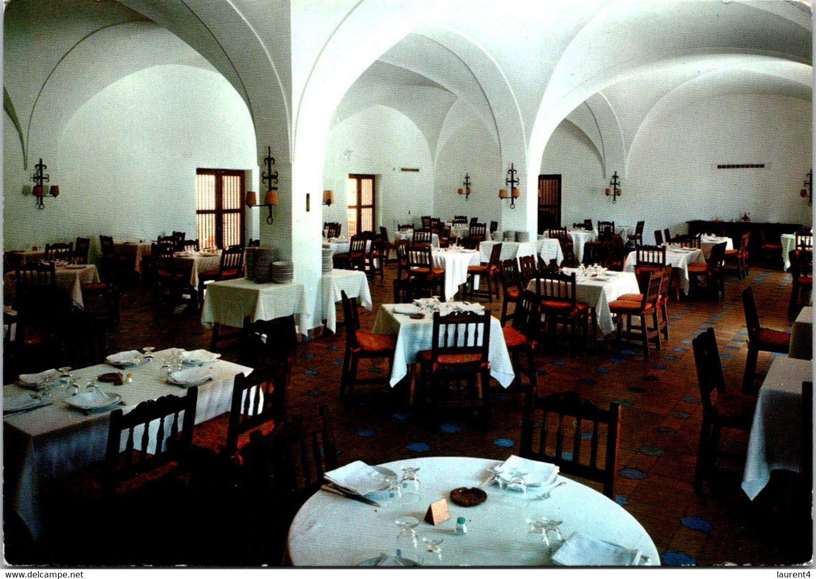 (1 Oø 16) Spain (not Posted) Badajoz (serie F Nº11) Restaurant - Badajoz