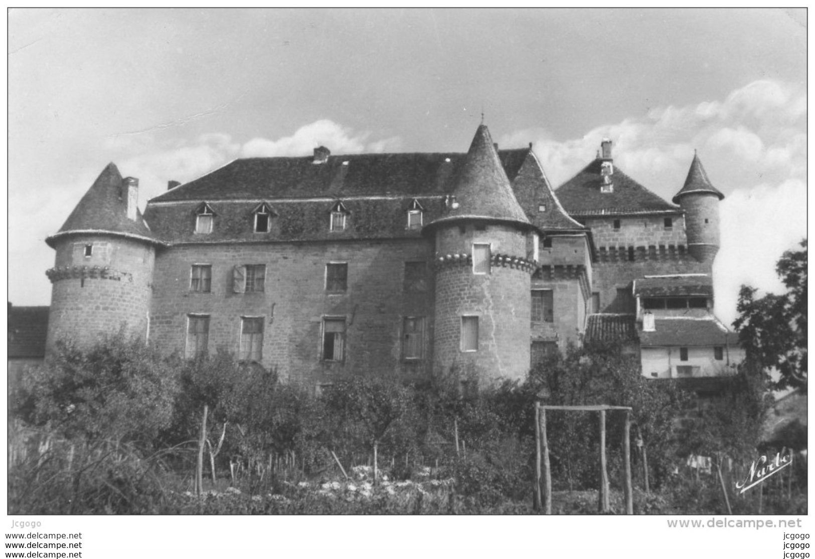 LACAPELLE-MARIVAL - Château Historique, Côté Sud .  Carte écrite En 1955.  2 Scans - Lacapelle Marival