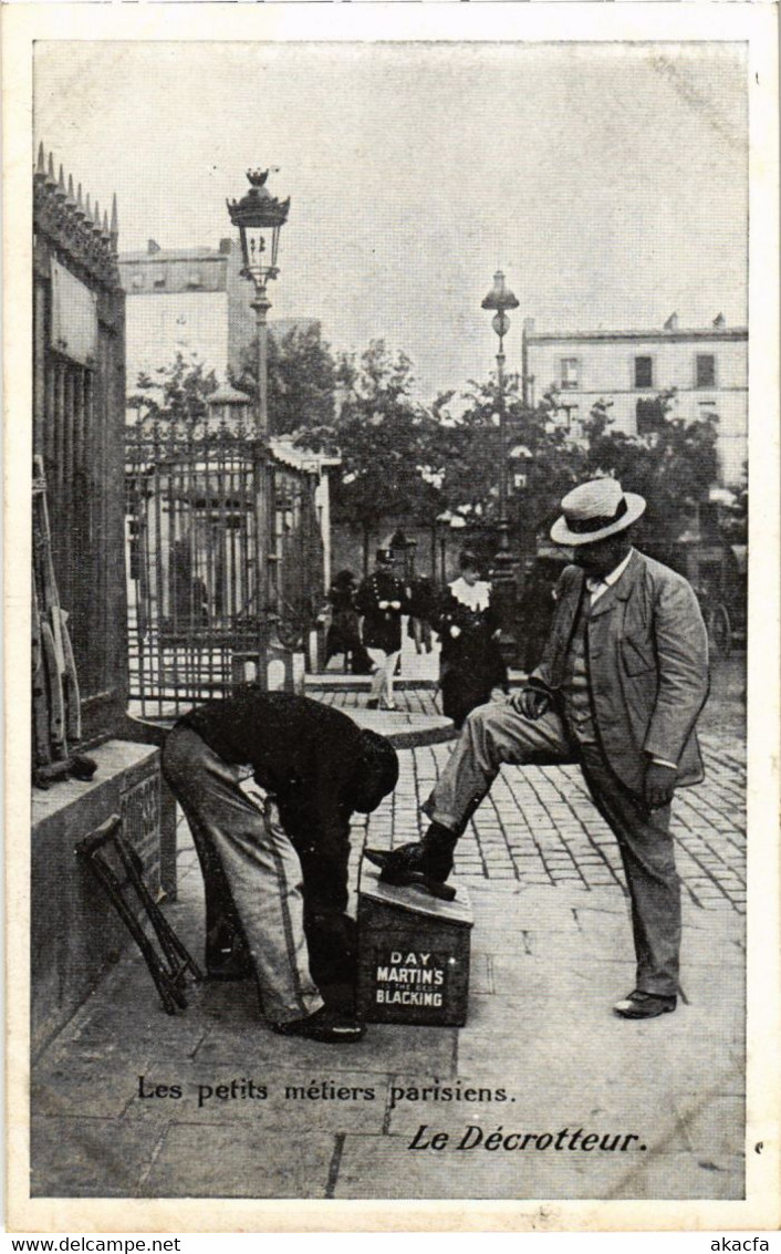 CPA PARIS Petits Metiers Le Decrotteur (1245661) - Petits Métiers à Paris