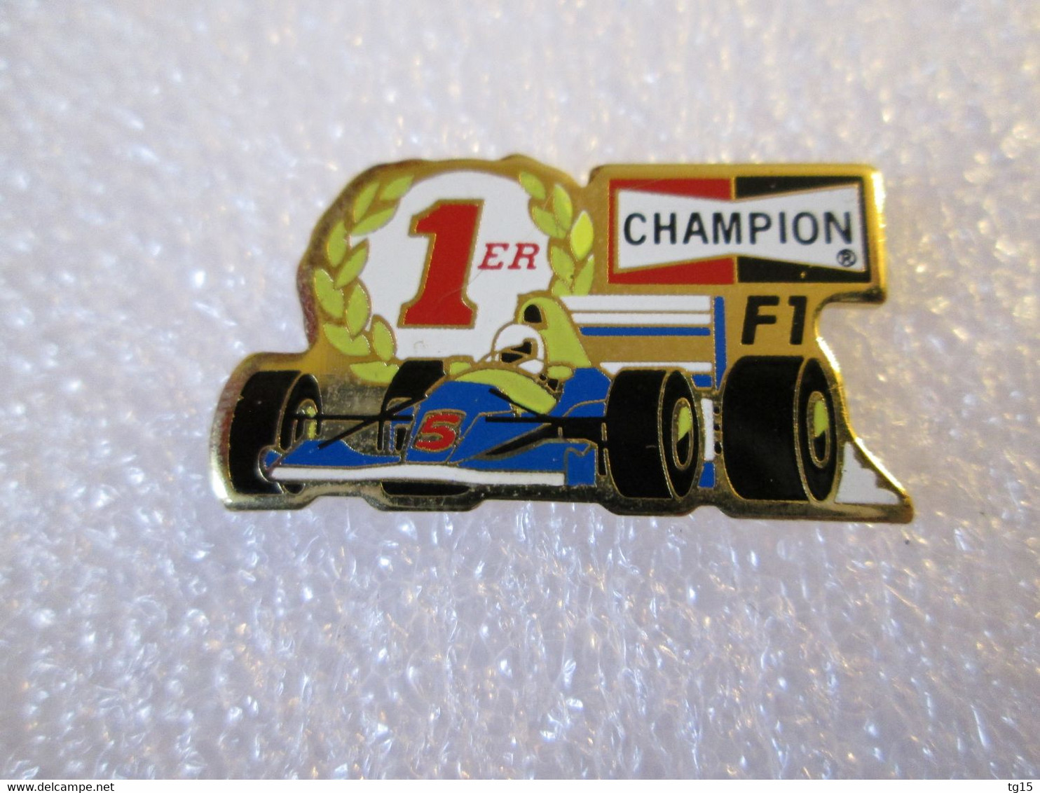 PIN'S     CHAMPION  WILLIAMS RENAULT  F 1 - F1