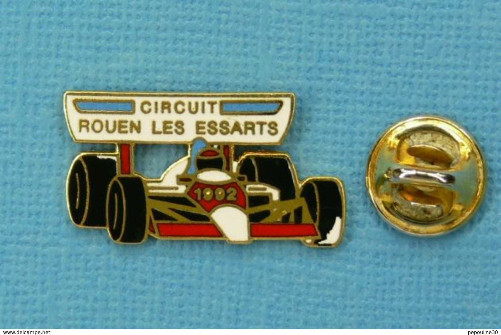 1 PIN'S //  ** CIRCUIT ROUEN " LES ESSARTS " 1992 ** . (Badges Impact) - F1