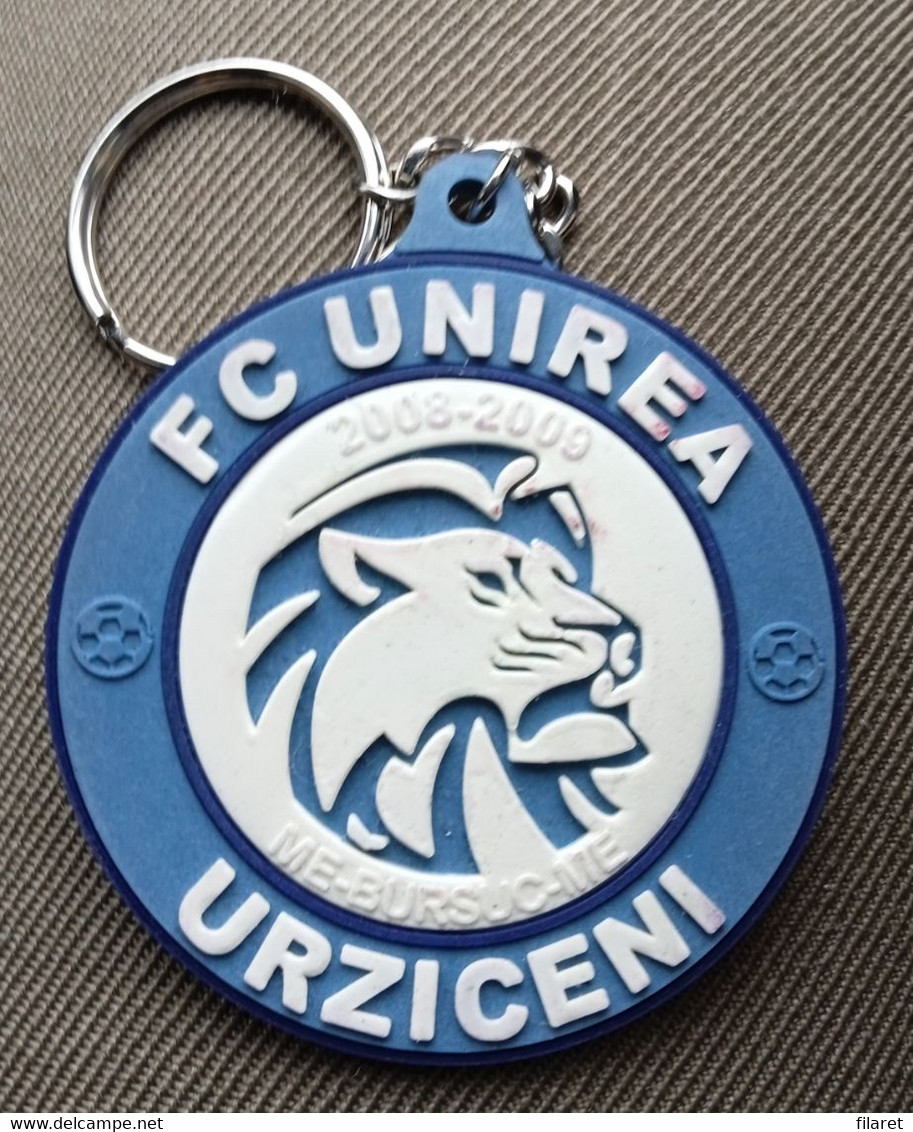 ROMANIA-F.C UNIREA URZICENI KEY RING,SOCCER,FOOTBALL - Habillement, Souvenirs & Autres