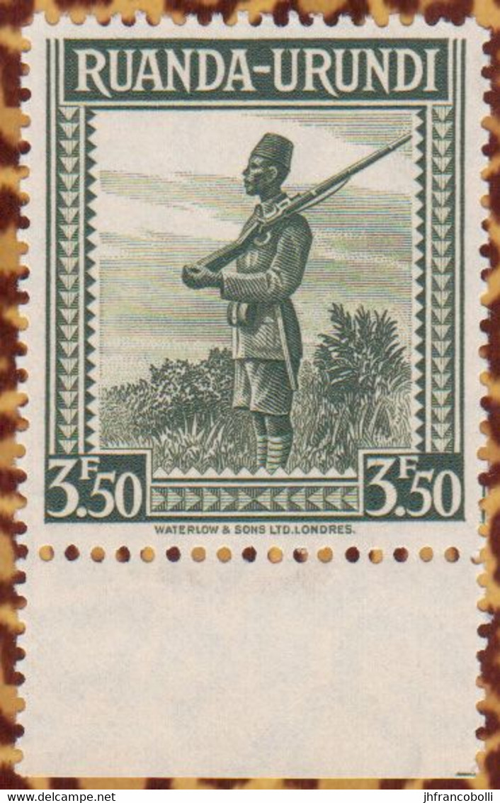 1942 * RUANDA-URUNDI = RU 140 MNH FORCE PUBLIQUE SOLDIER / PHOTO CARD FOR FREE [ 10,5 X 11,4 Mm ] - Ruanda Urundi