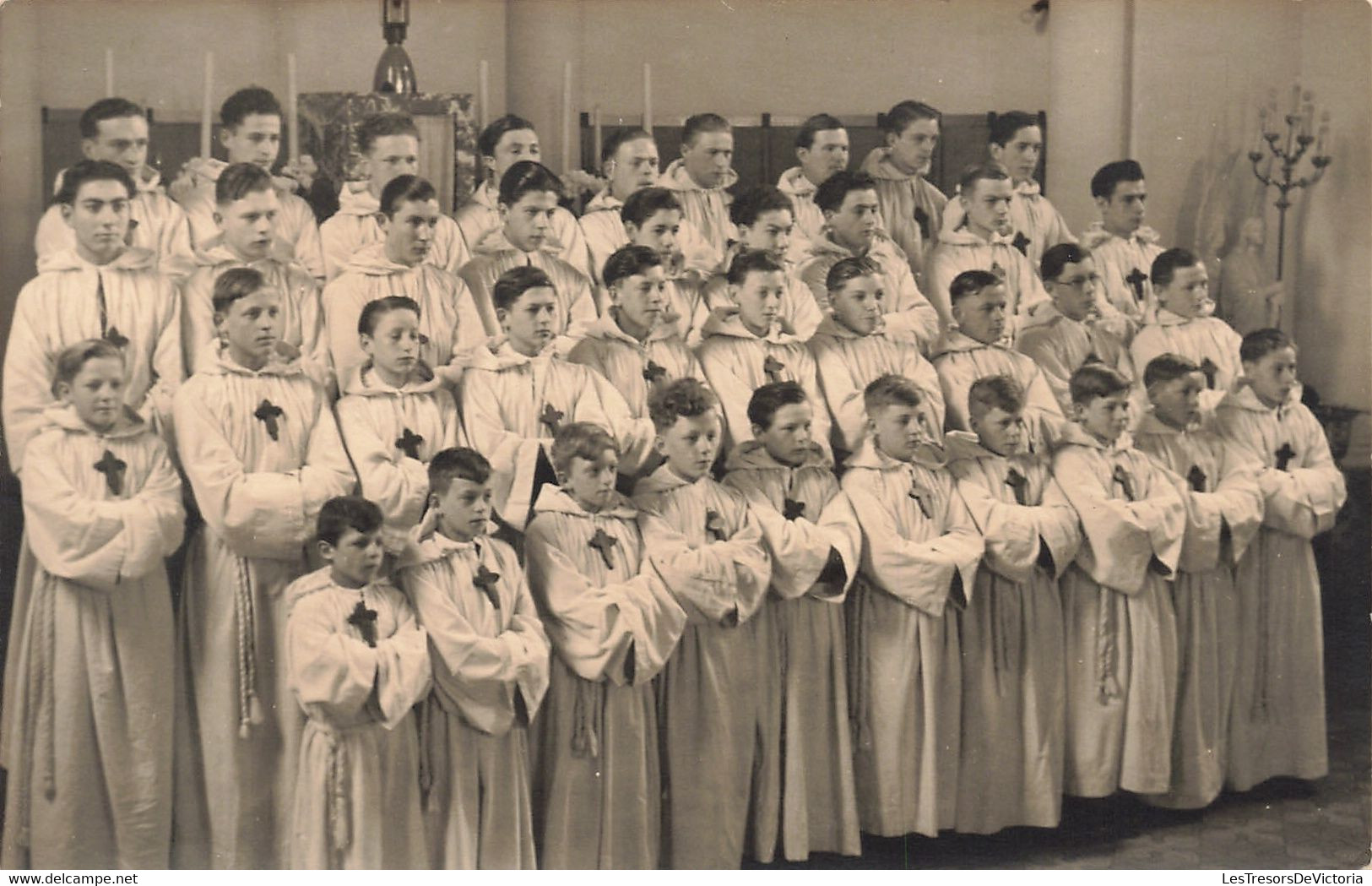 CPA - Les Petits Chanteurs à La Croix De Bois - Le Bourgeois Rixensart Belgique - Carte Photo - Singers & Musicians