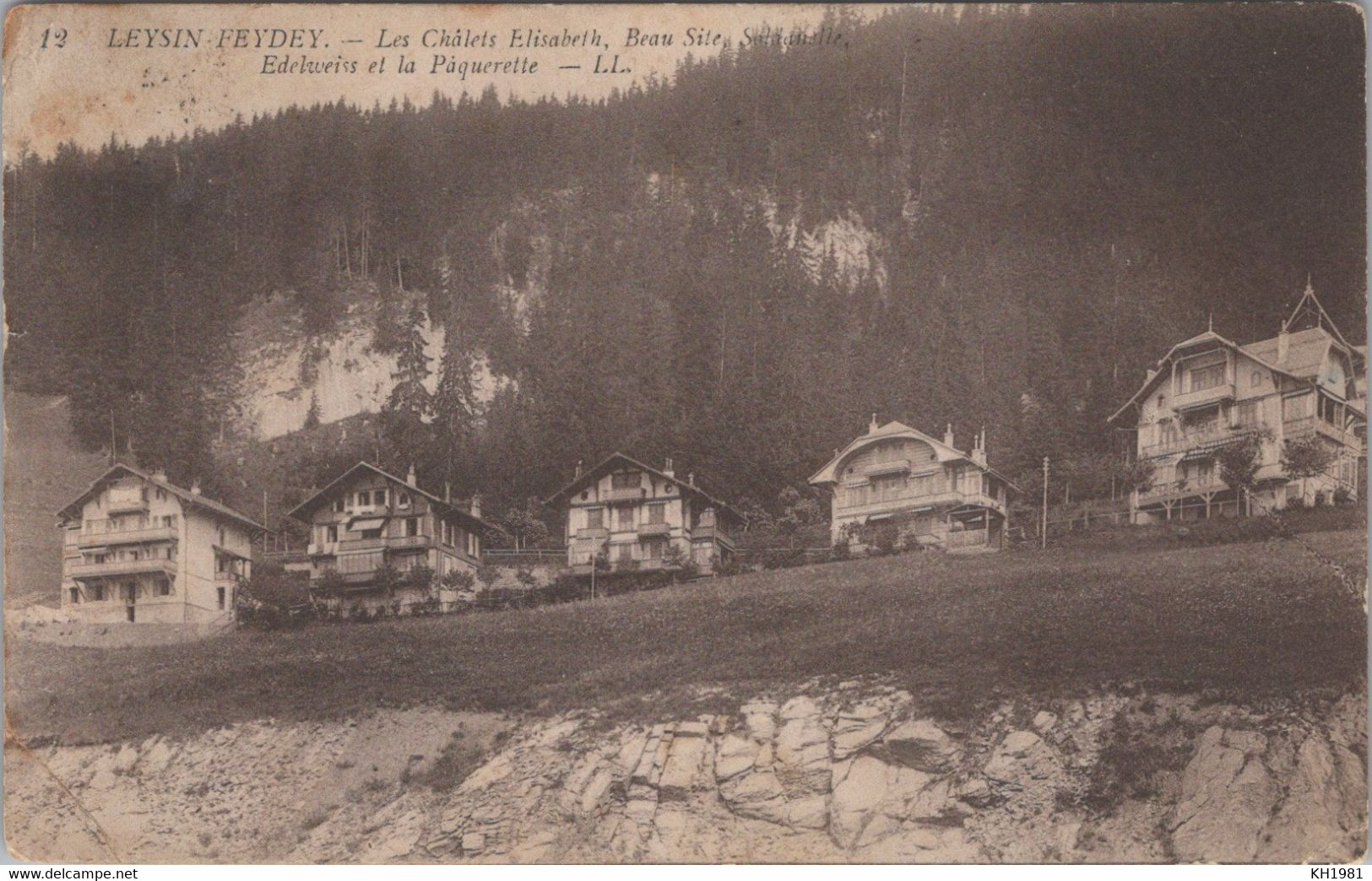 Leysin - Feydey - Damaged Corner - Fey