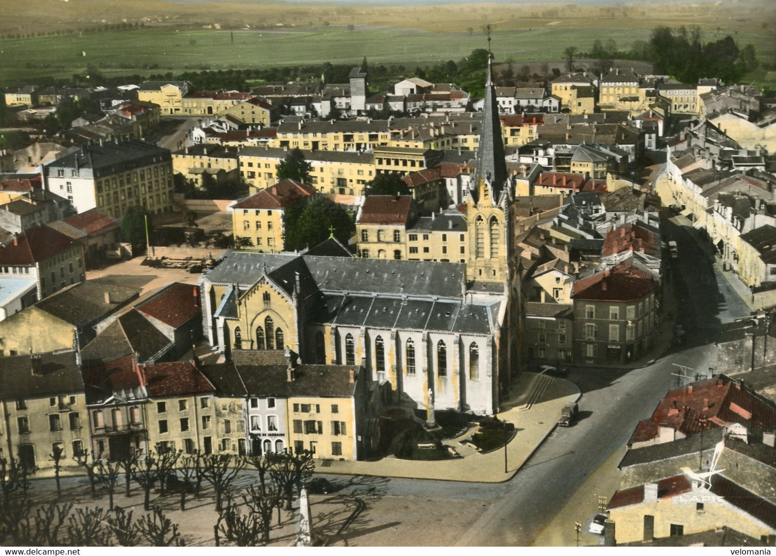 S11917 Cpsm 57 Château Salins - Vue Aérienne - Quartier Eglise - Chateau Salins