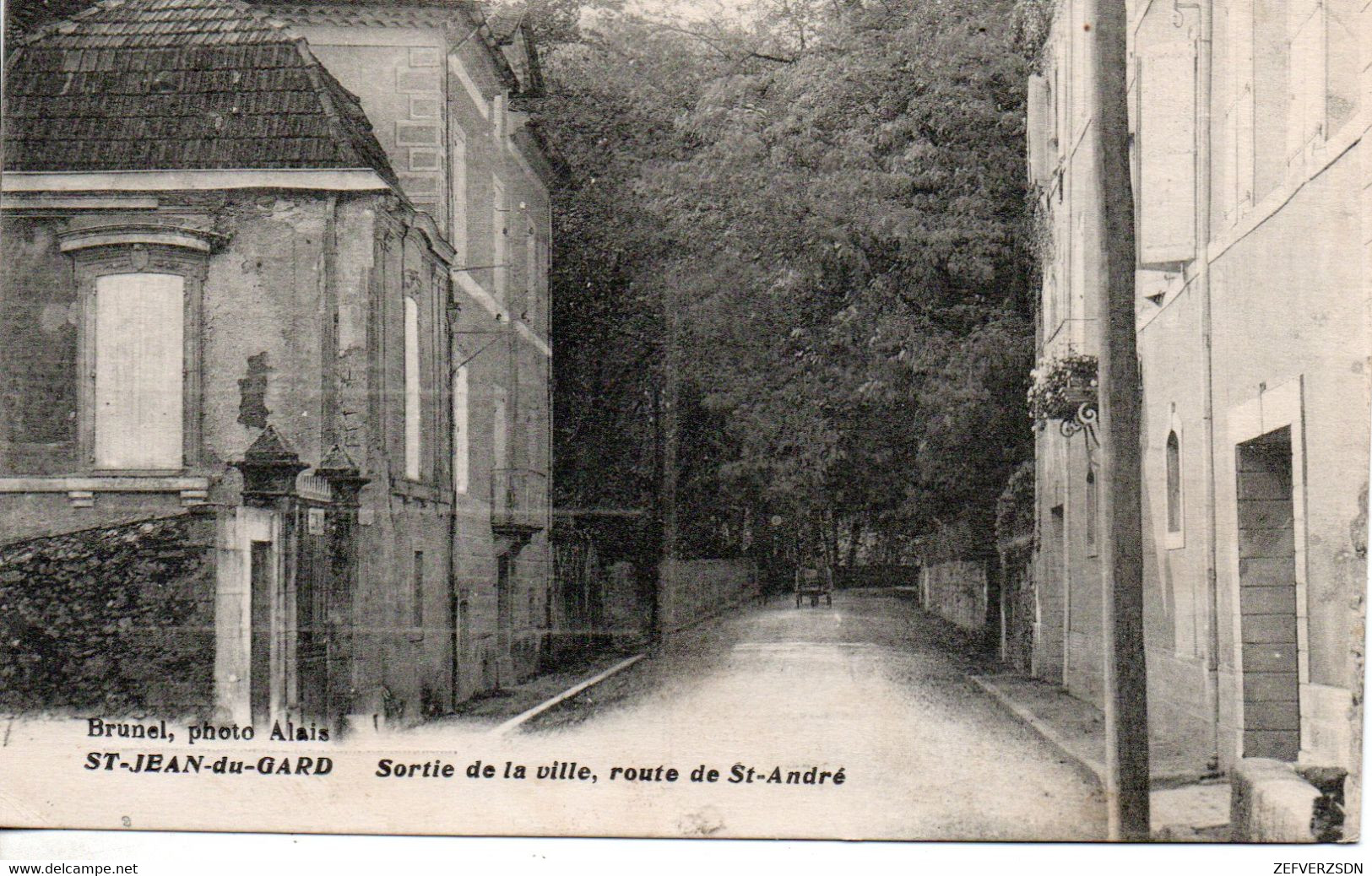 30 ST SAINT JEAN DU GARD SORTIE DE LA VILLE CEVENNES ANDRE - Saint-Jean-du-Gard