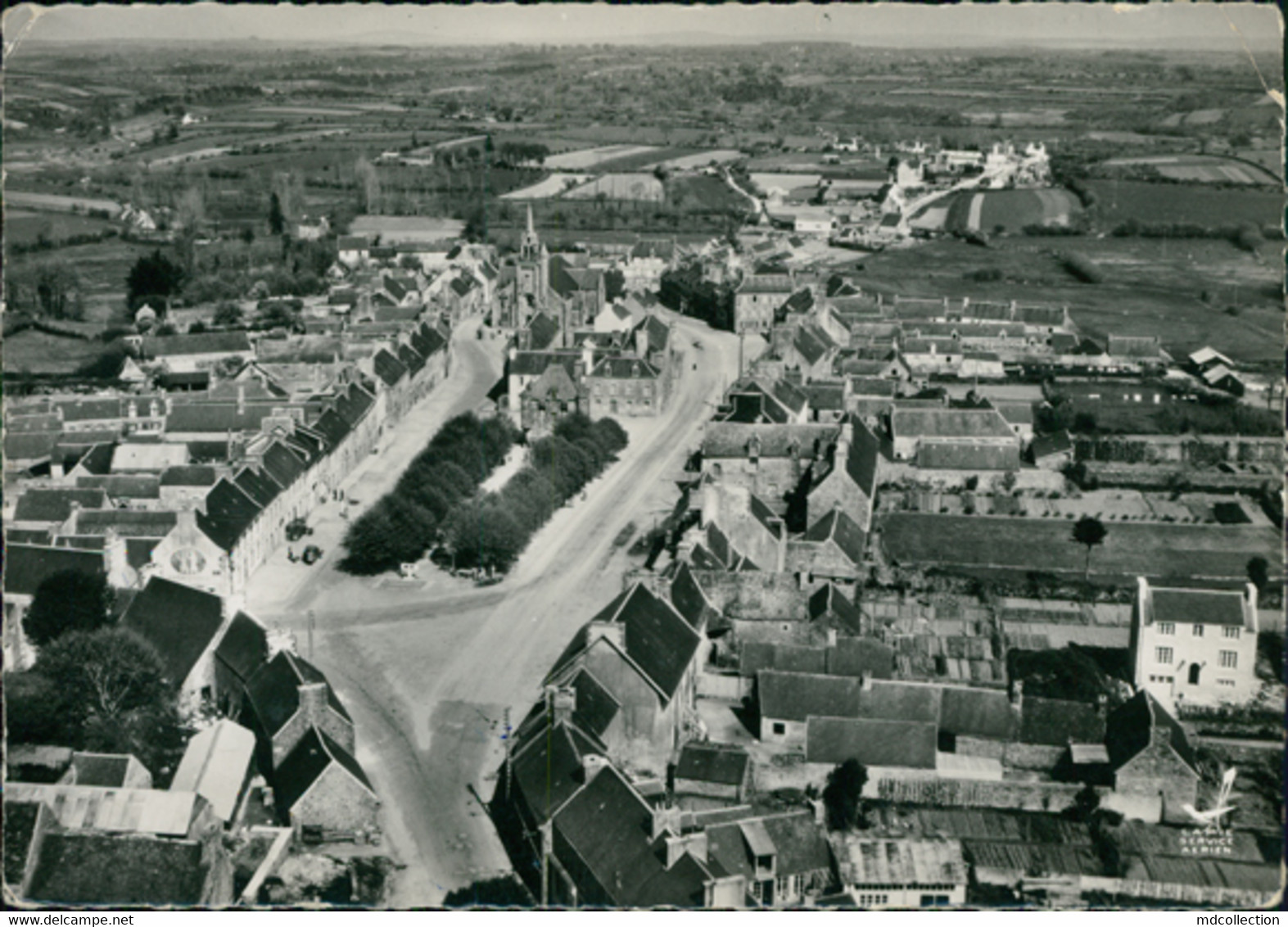 29 GUERLESQUIN / Vue Générale Aérienne / - Guerlesquin