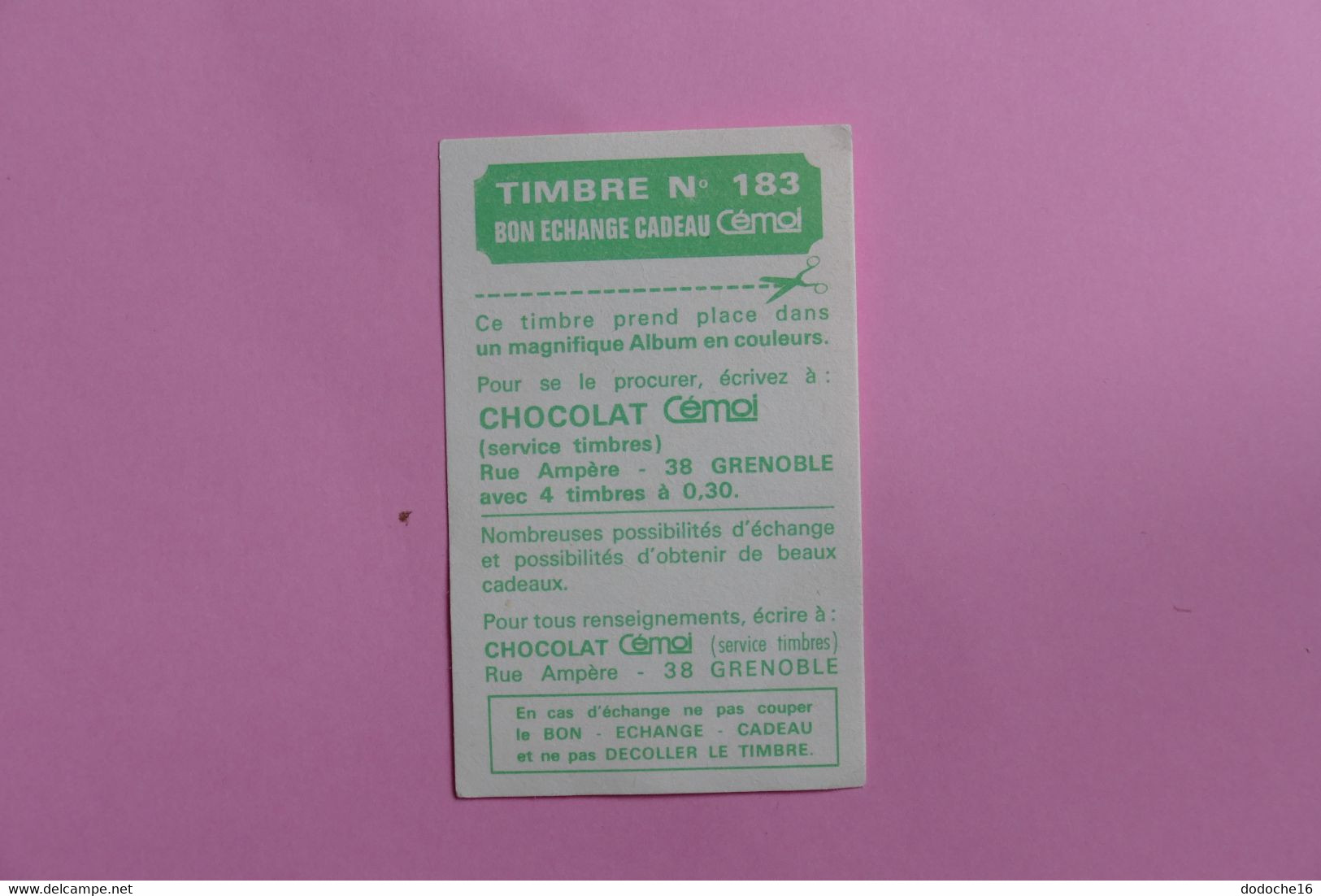 LOT de 12 TIMBRES - DIVERS PAYS COLLES SUR BON - TIMBRE DU CHOCOLAT CEMOI