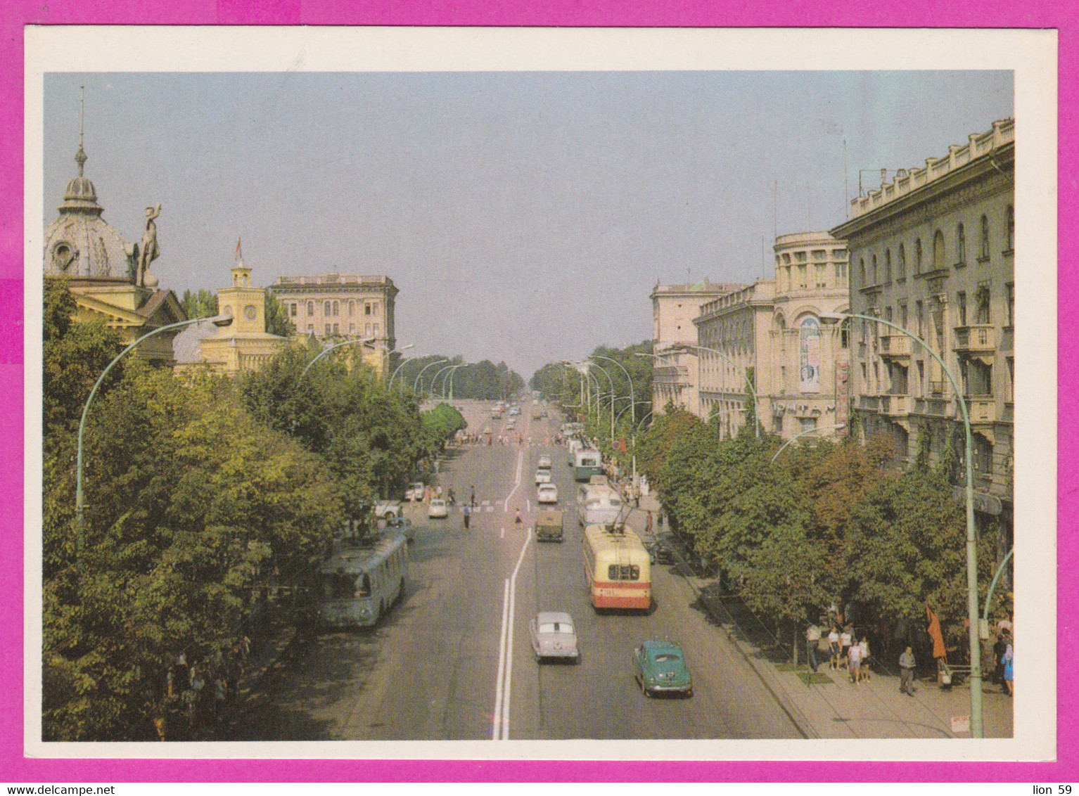 287579 / Moldova USSR - Chișinău Kishinev - Street V. I. Lenin , Building , Car , Bus Trolleybus Central Post Office PC - Moldavie