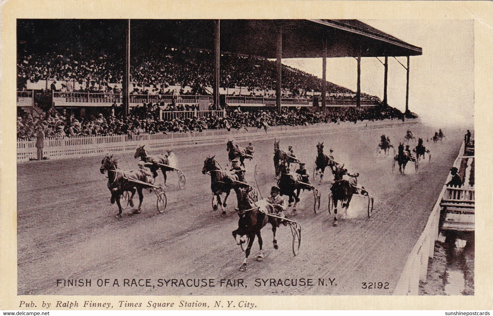 New York Syracuse Fair Horse Race Finish Of A Race - Syracuse
