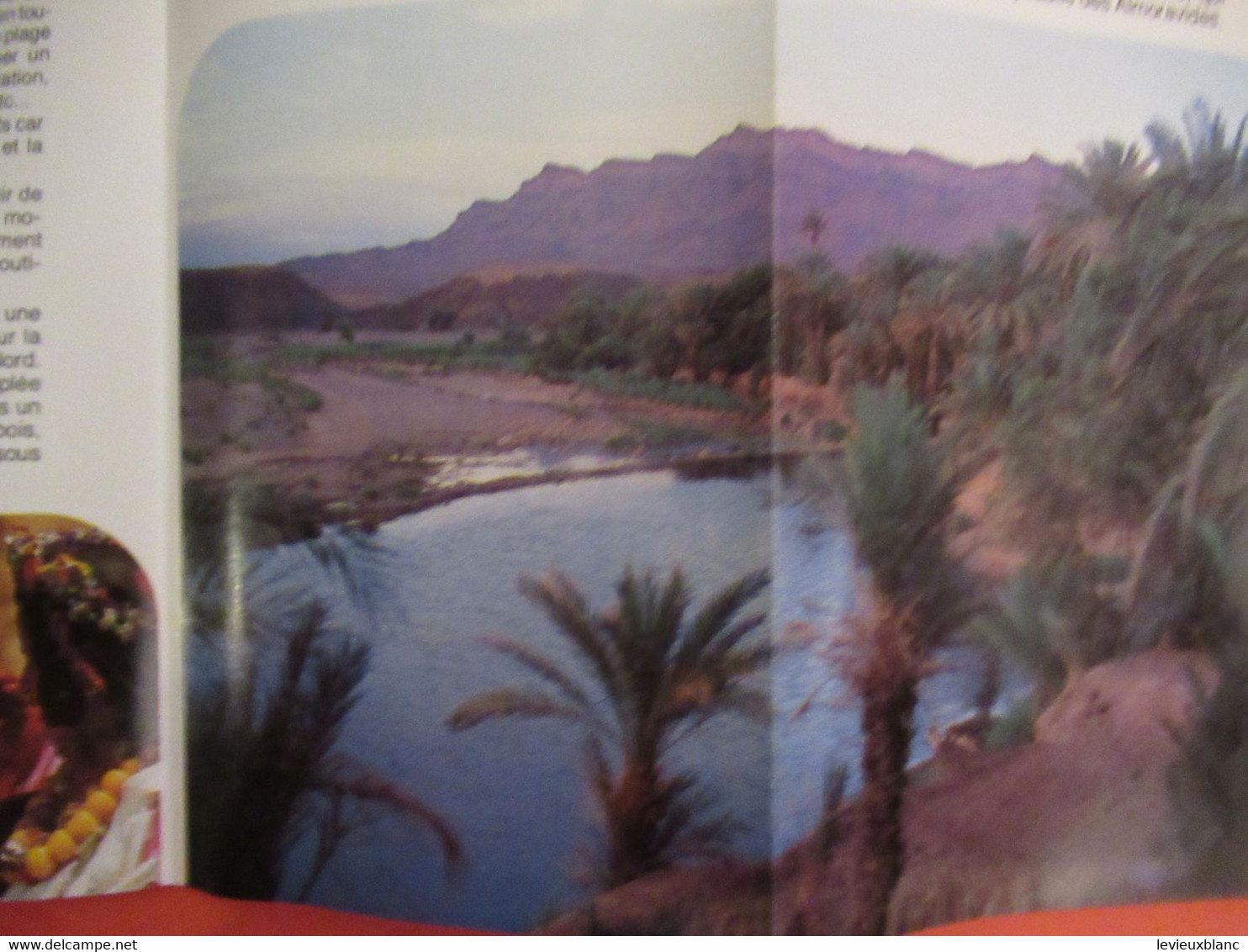 Document ancien/MAROC/Route des KASBAHS /Carte  et présentation illustrée/ Office  Marocain du Tourisme/1989   PGC464