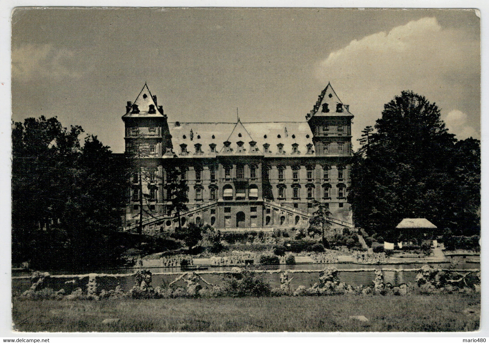 TORINO   CASTELLO  DEL  VALANTINO              2  SCAN  (NUOVA) - Castello Del Valentino