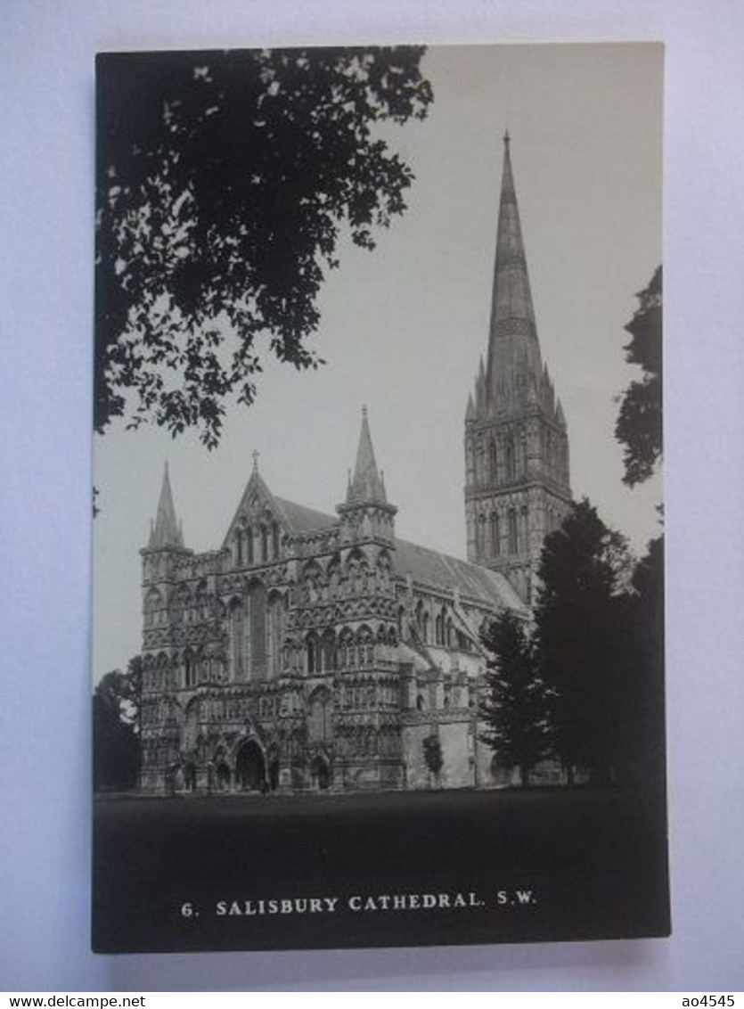 S40 Salisbury Cathedral - Salisbury