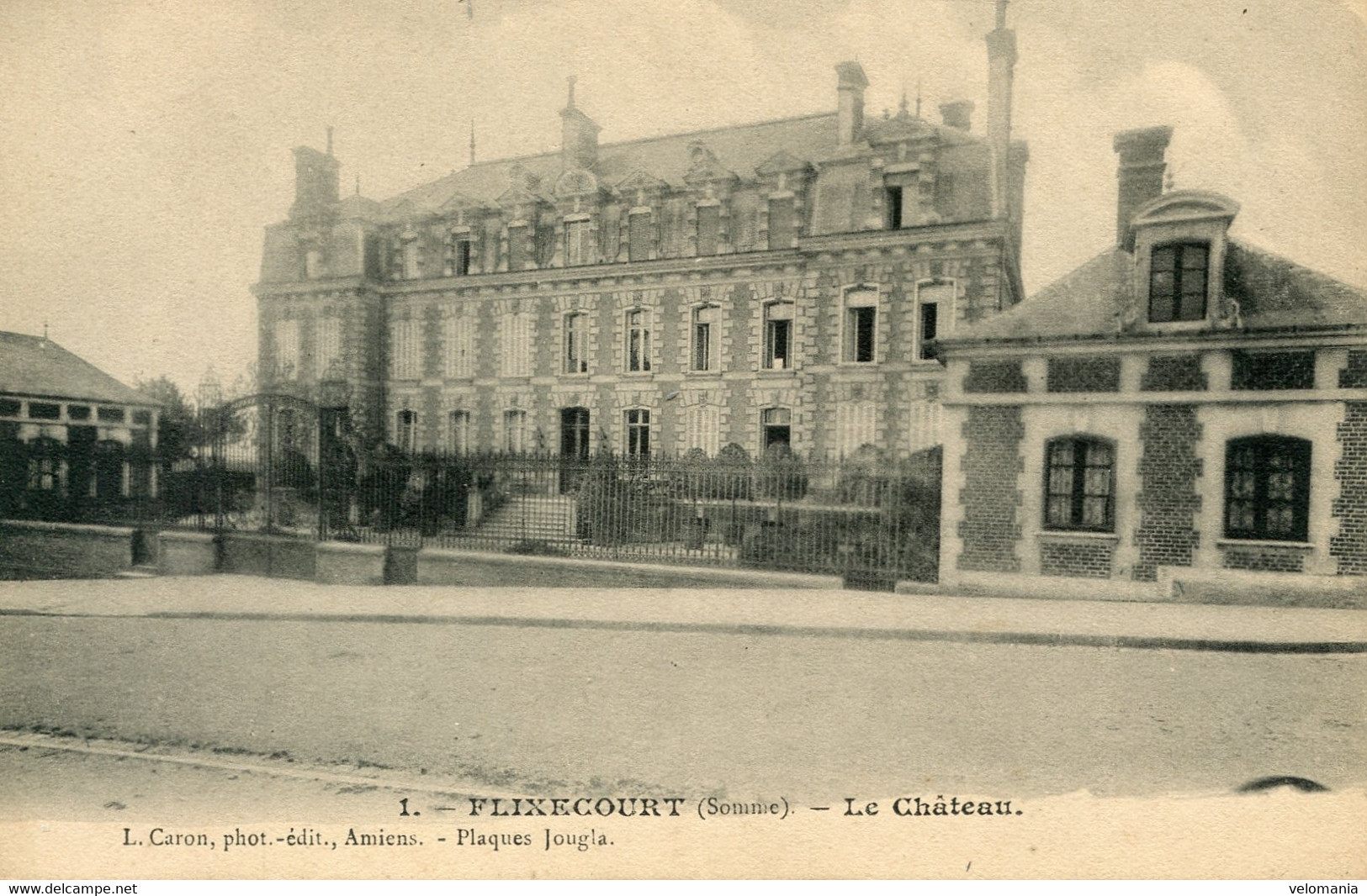 15395 Cpa 80 Flixecourt - Le Château - Flixecourt