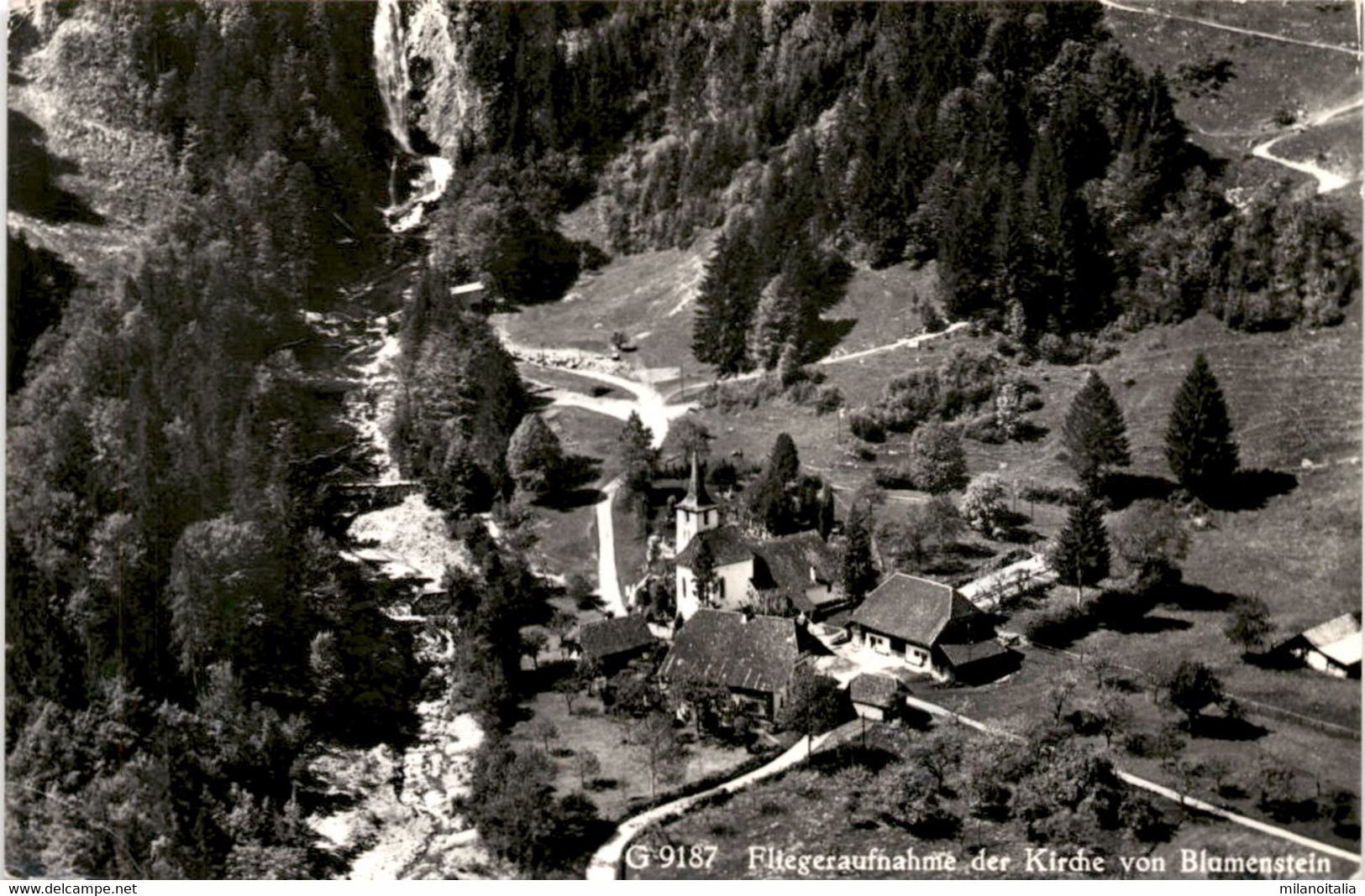 Fliegeraufnahme Der Kirche Von Blumenstein (9187) * 30. 7. 1973 - Blumenstein