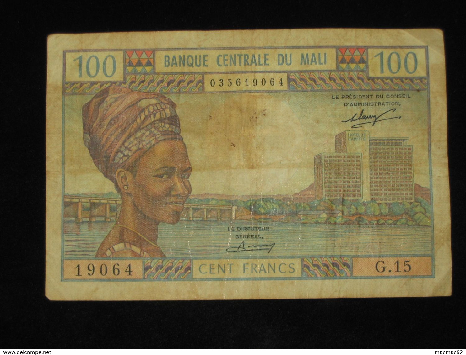 MALI - 100 Francs  BANQUE CENTRALE DU MALI - Billet Non Daté  **** EN ACHAT IMMEDIAT **** - Mali