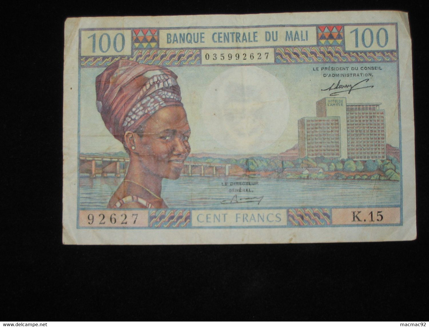 MALI - 100 Francs  BANQUE CENTRALE DU MALI - Billet Non Daté  **** EN ACHAT IMMEDIAT **** - Mali