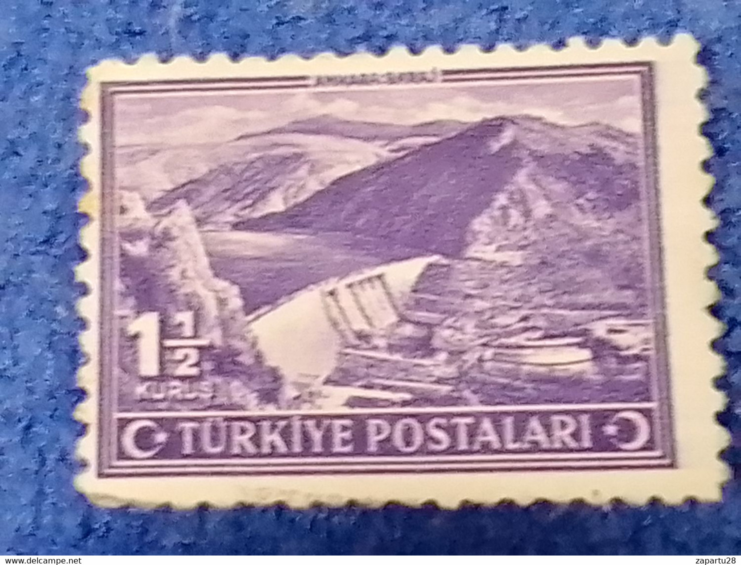 TÜRKİYE.-1940-50-  1.50K  İNSCRİPTİON : TÜRKİYE  CUMHURİYETİ  CRESCENTS  AND STAR  DAMGALI - Used Stamps