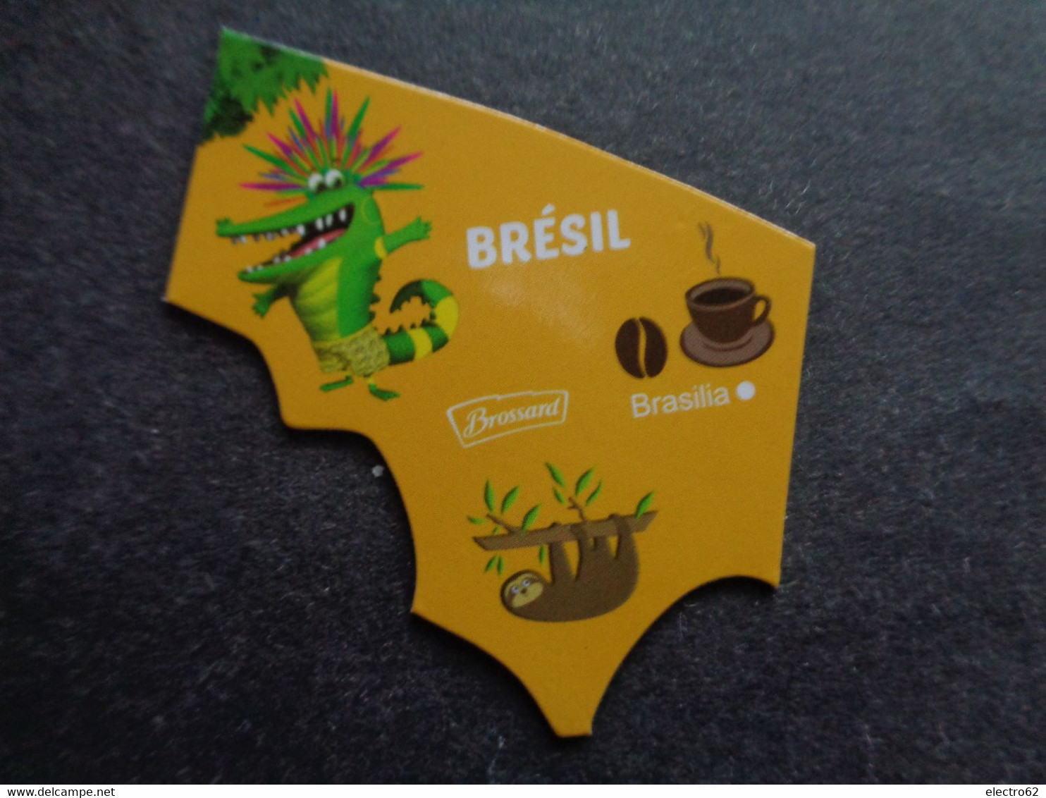 Magnet Brossard Savane Brésil Brasilia Café Paresseux Aïs Alligator Caimán Coffee Caffè Kaffee Brasile Brasilien - Toerisme