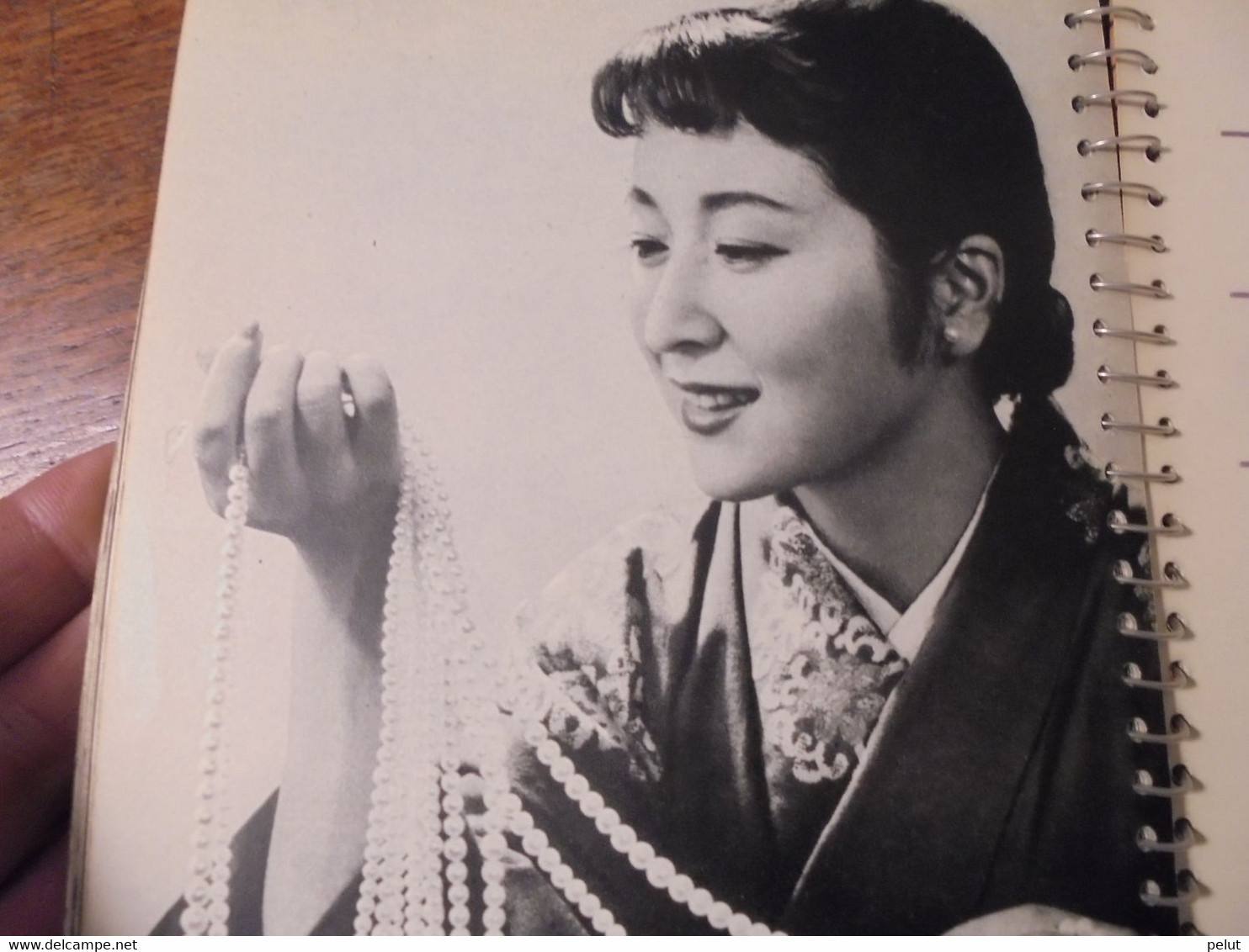 superbe calendrier-agenda Japon 1956 avec très belles photographies