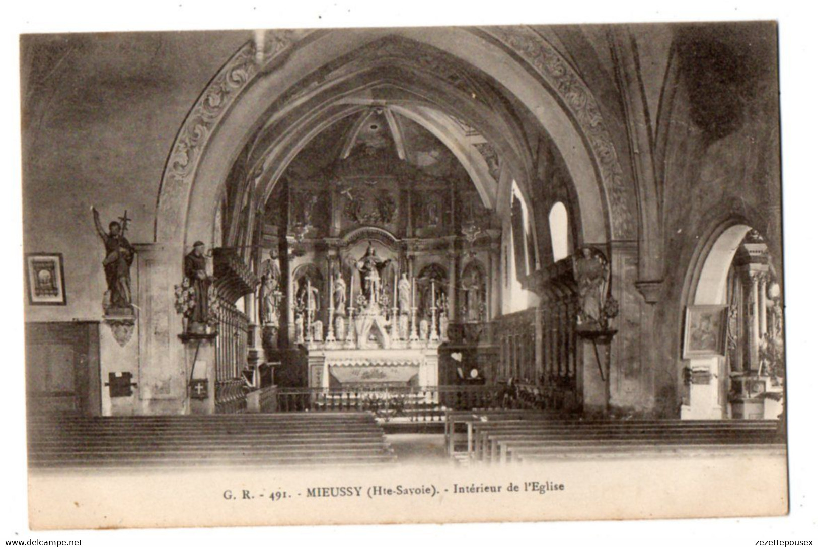 46706-ZE-74-MIEUSSY-Intérieur De L'Eglide-------------carte Commerciale------au Dos : SYNDICAT AGRICOLE D'AVESNES - Mieussy